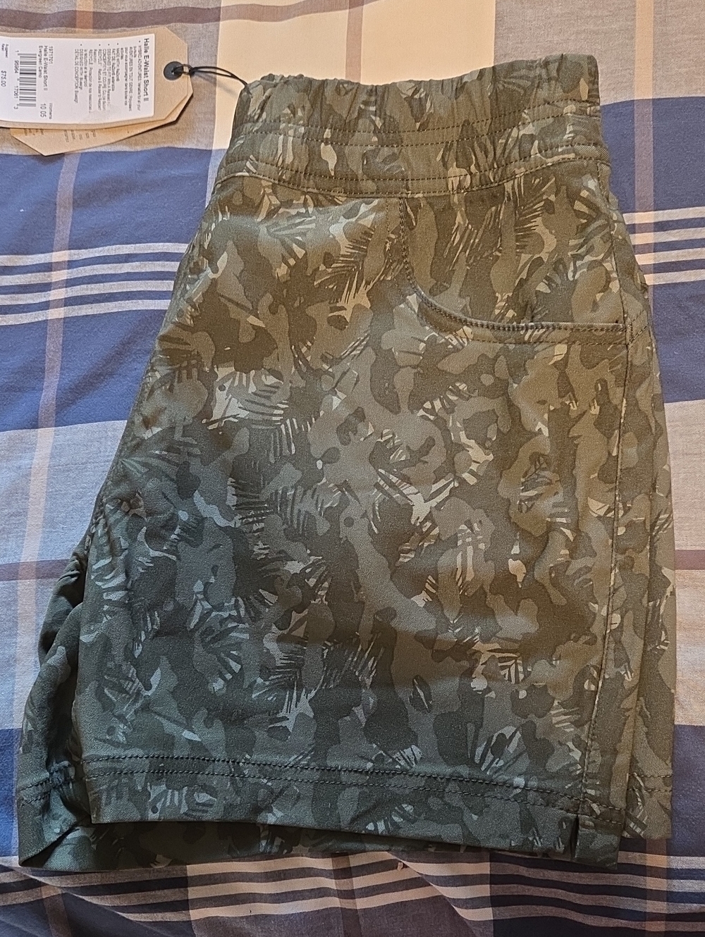 Prana Evergreen Camo Halle E-Waist Shorts II
